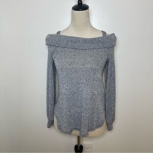 Lavender Field Grey Off-Shoulder Sweater Top Size Small Soft Knit Long Sleeve